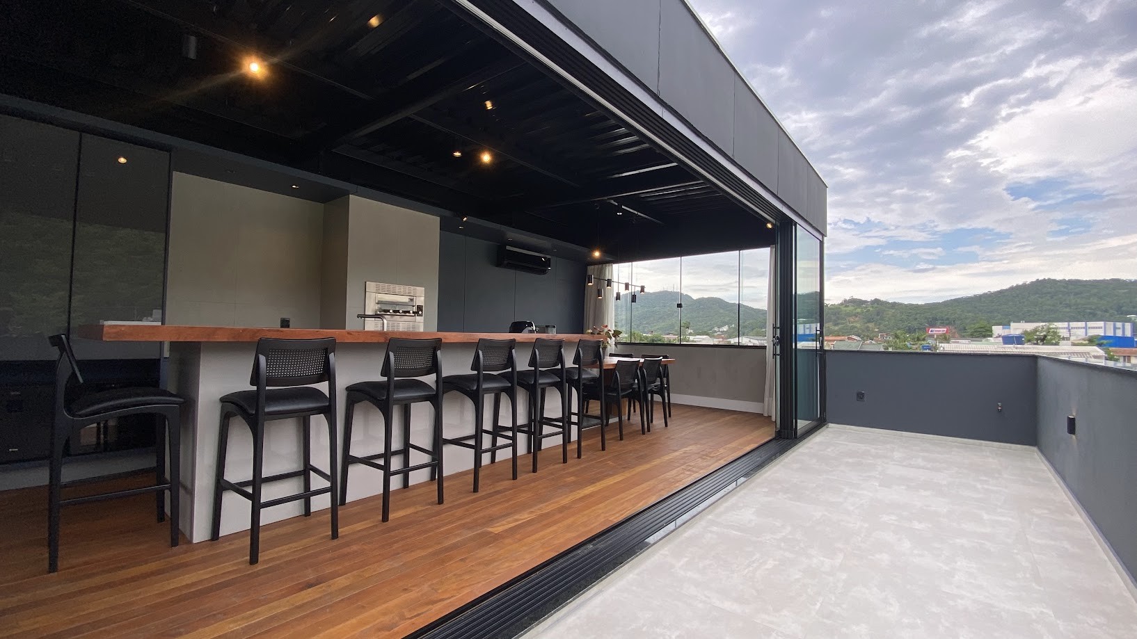 ÁREA GOURMET F&L, Balneário Camboriú, SC: capa do projeto